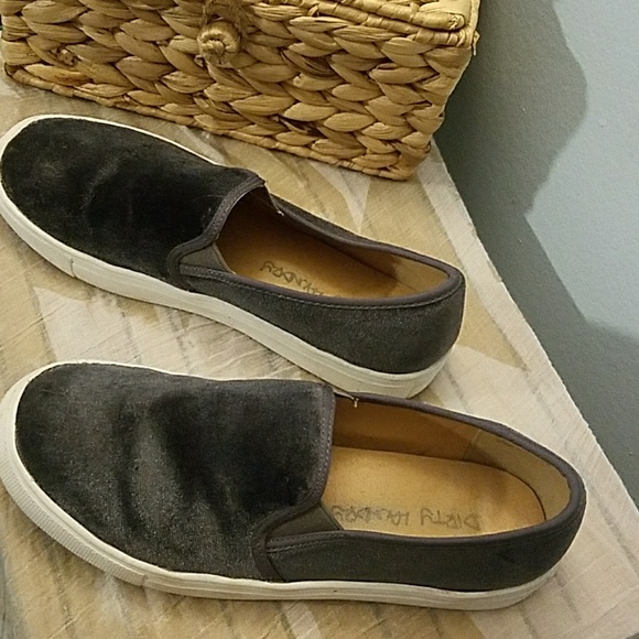 Dirty Laundry Franklin Grey Velvet Slip-On Sneaker - Picture 2 of 4